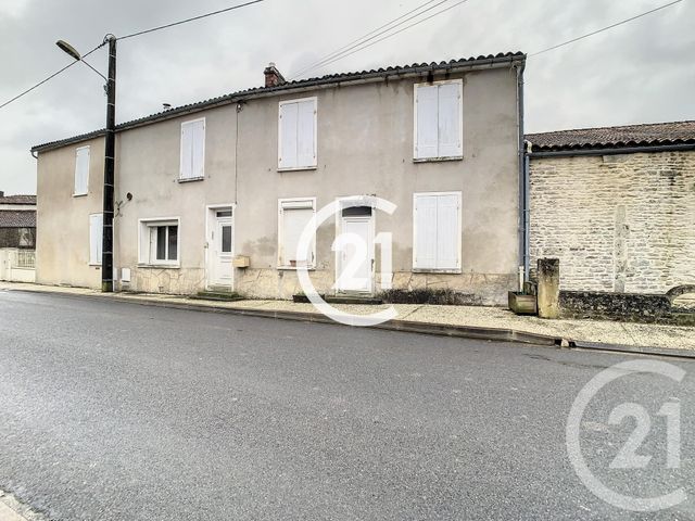 Maison à vendre - 6 pièces - 191 m2 - Cherves Richemont - 16 - POITOU-CHARENTES