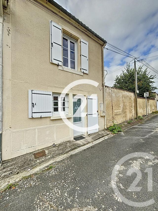 Maison à vendre - 2 pièces - 51 m2 - Cognac - 16 - POITOU-CHARENTES